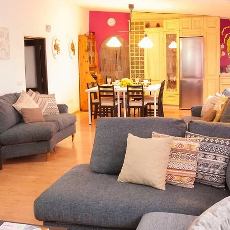 Varanski Vista Villa *
