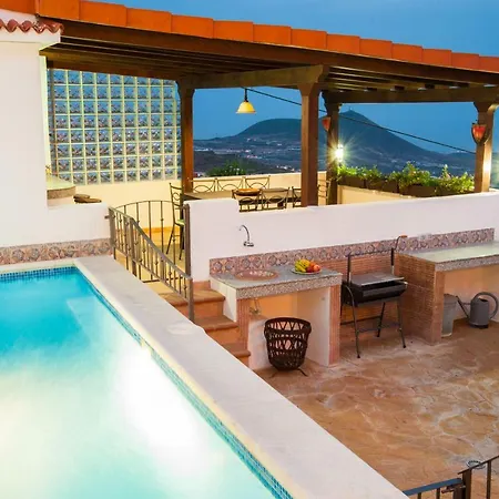 Varanski Vista וילה *